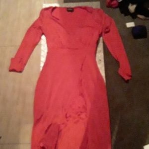 It's a babe dress in satin silk in cactus orange